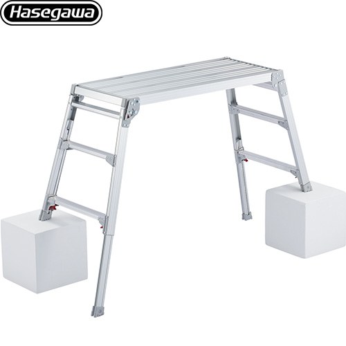 長谷川工業 はしご・脚立 脚部伸縮足場台 幅広タイプ 最大使用質量：100kg  【特別配送】【代引不可】 ≪DRSW-1000c≫